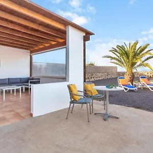 https://casa-filale.in-canary-islands.com