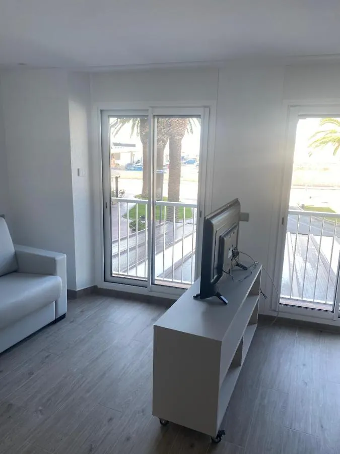 Loft Amb Vistes Al Mar By Apartaments La Catifa Palamos Spain