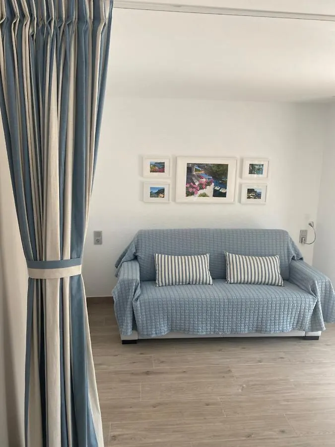 Loft Amb Vistes Al Mar By Apartaments La Catifa Palamos