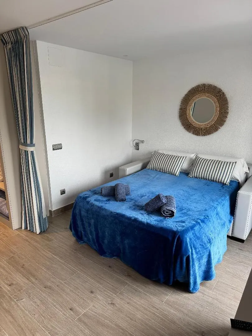 Loft Amb Vistes Al Mar By Apartaments La Catifa Palamos