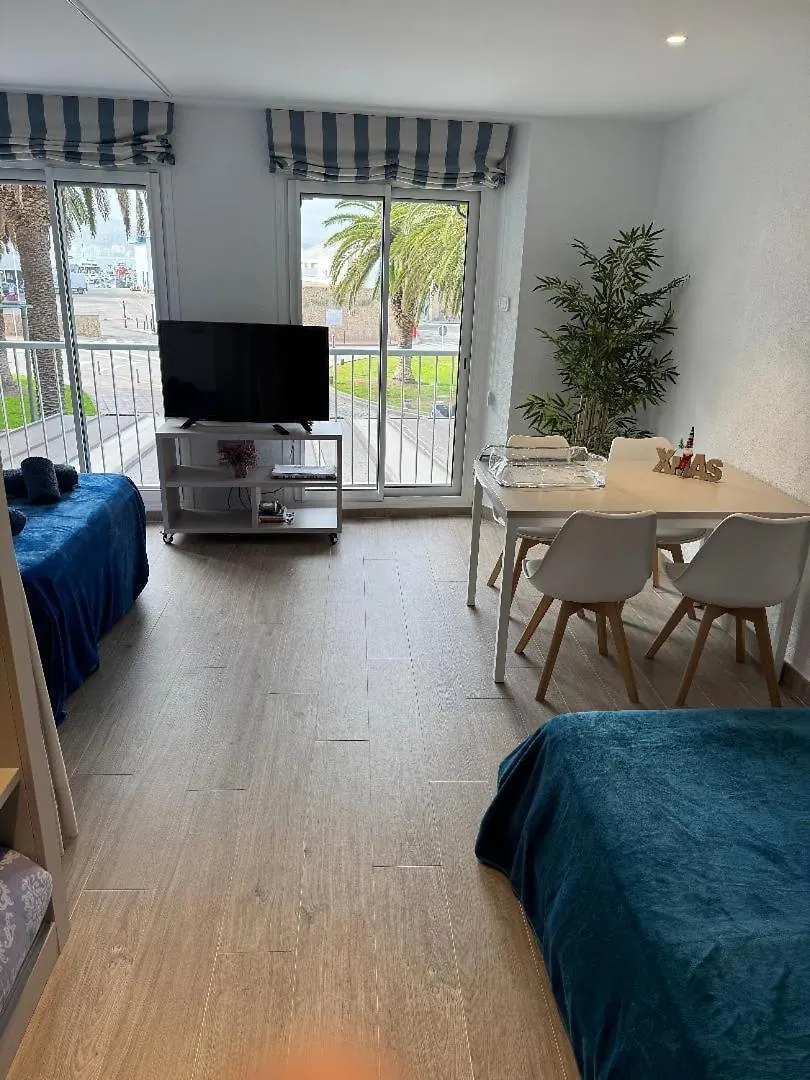 Loft Amb Vistes Al Mar By Apartaments La Catifa Palamos Apartment